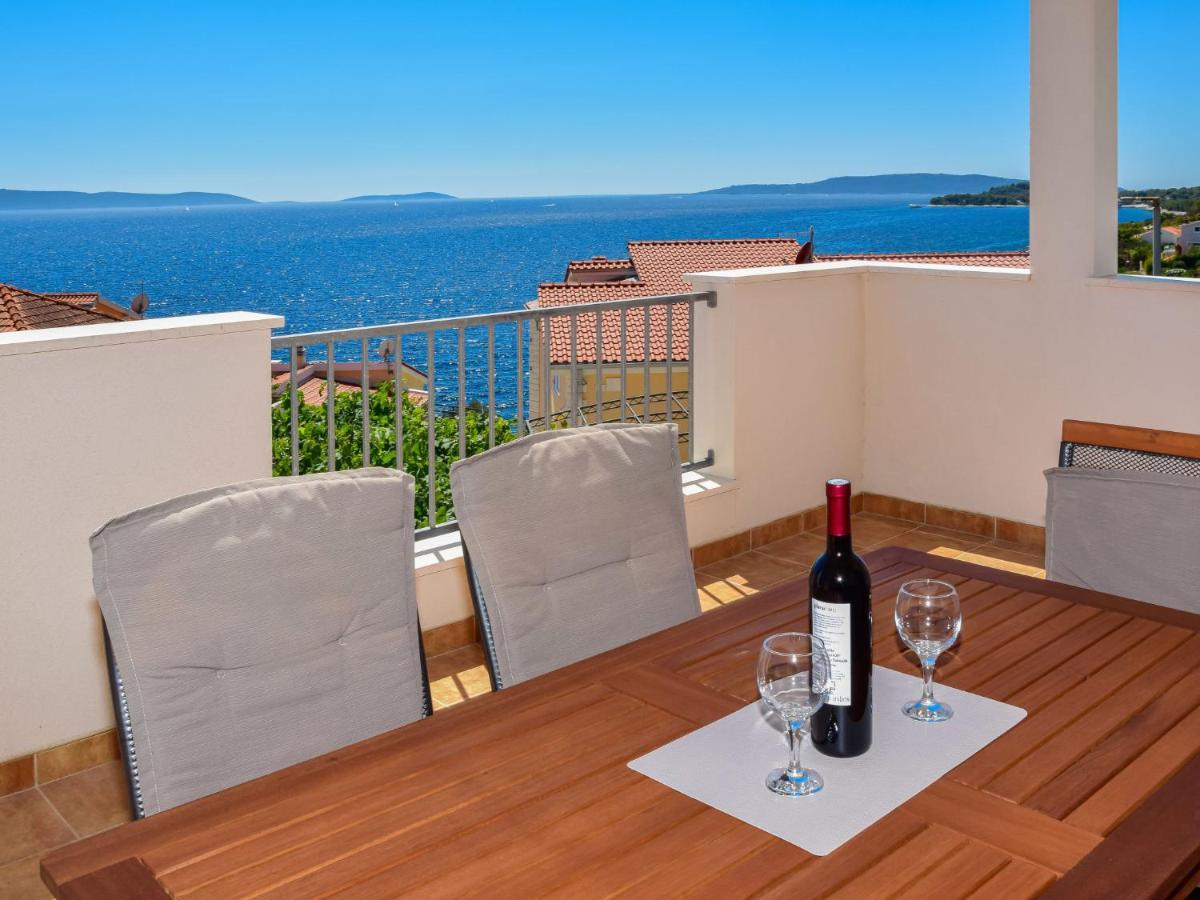Apartment Lucija-1 By Interhome Trogir Exterior foto