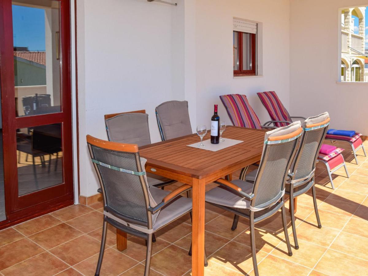 Apartment Lucija-1 By Interhome Trogir Exterior foto